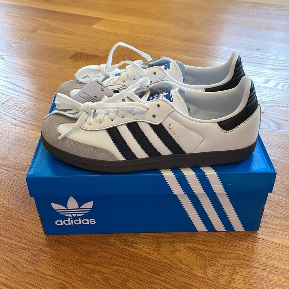 NIB - Adidas Samba OG leather black/white gum sole UK 5.5, men 6, women 7.5